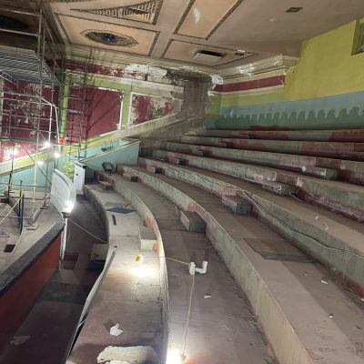 Seats - B46403F1-6A7A-4899-8B7E-F16DCE125EBE